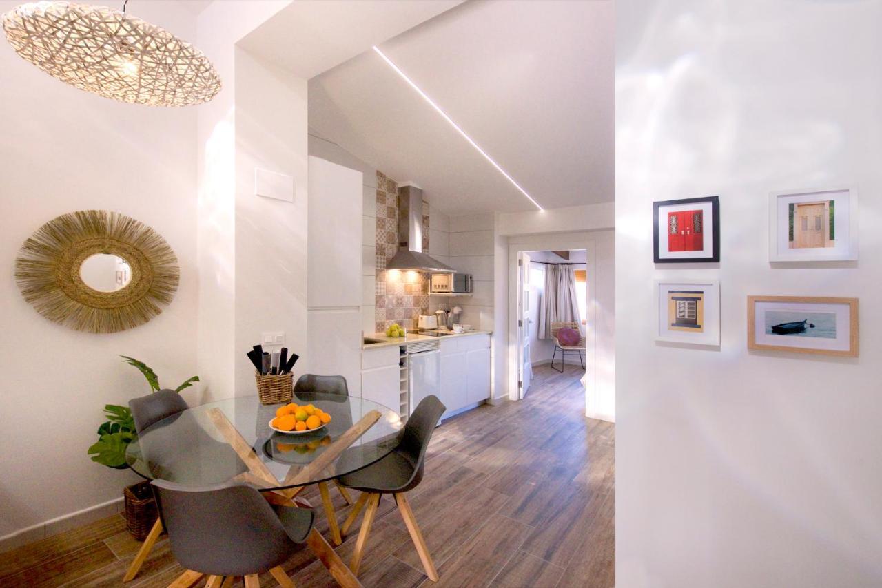 Apartamento De Diseno En Casco Antiguo Алтеа Екстериор снимка