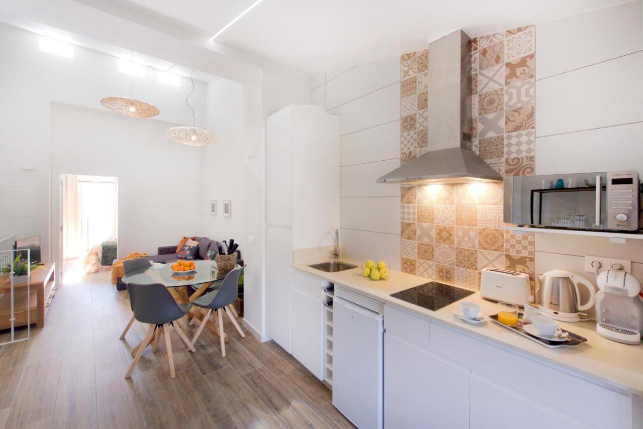 Apartamento De Diseno En Casco Antiguo Алтеа Екстериор снимка